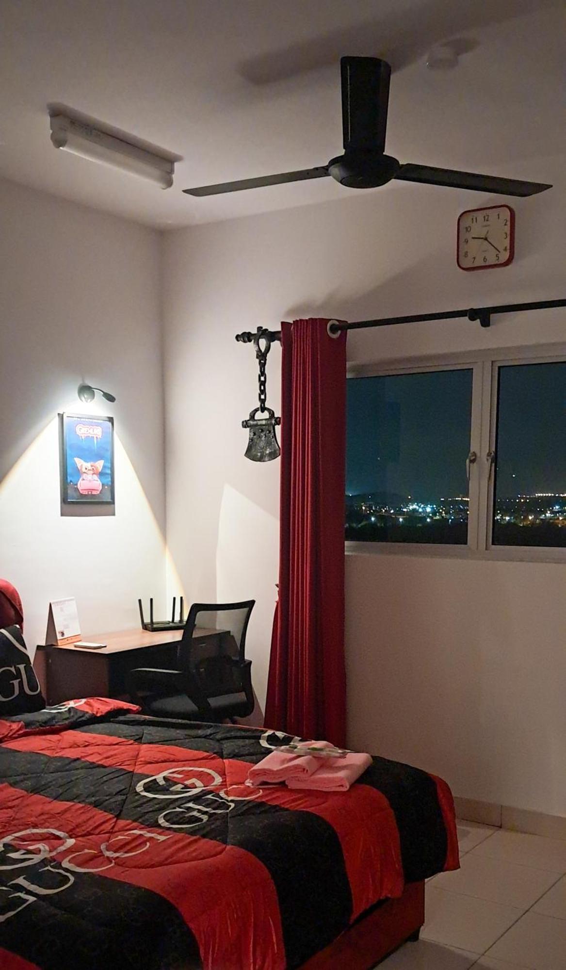The Red Room Alanis Residence Sepang Luaran gambar